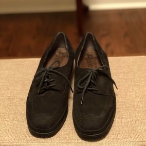 Mephisto Women’s Black Oxfords